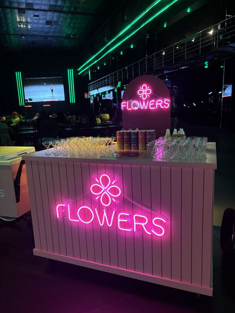 Bar Flowers com led